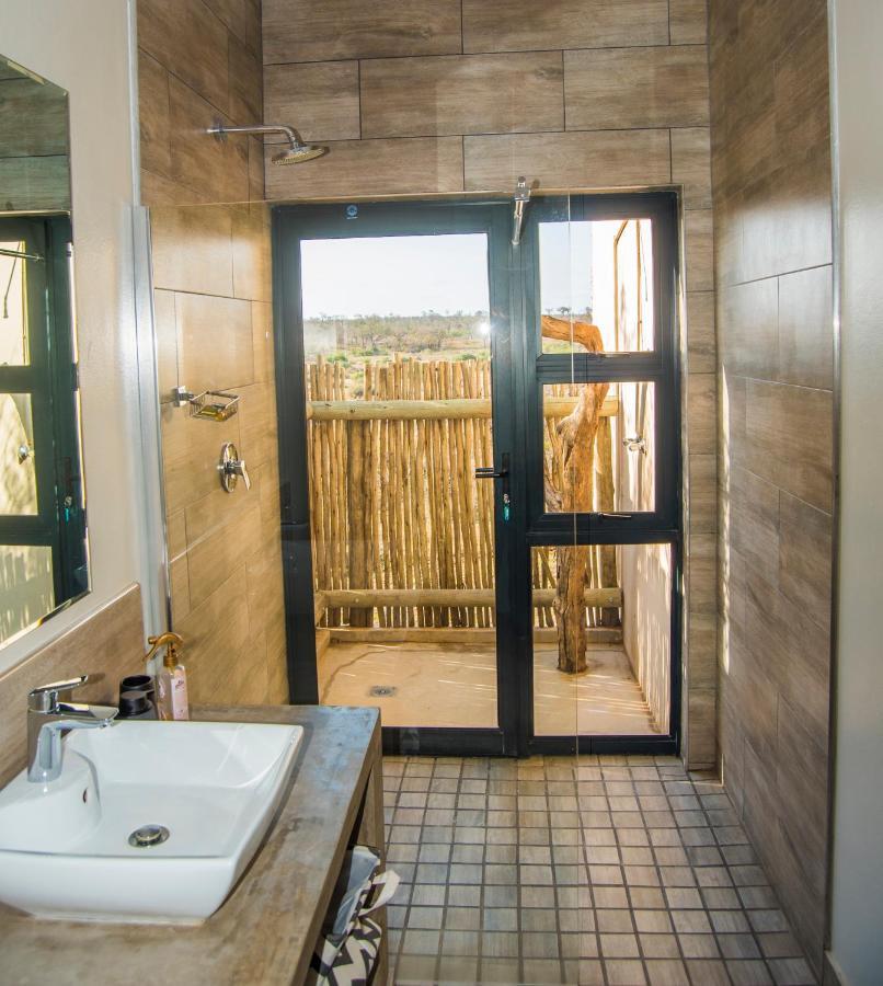 Manzini River House - Mjejane Private Game Reserve, Greater Kruger National Park Villa Hectorspruit